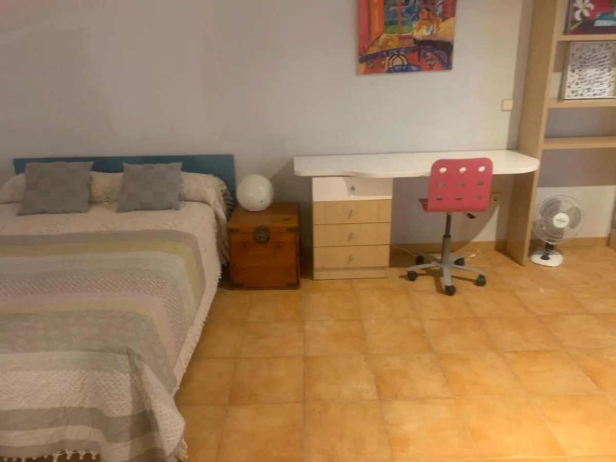 Appartement Preciosa Vivienda Enorme Y Totalmente Equipada En El Centro De Figueres 0*, Figueras